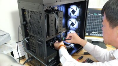 事例１：パソコンが動かない